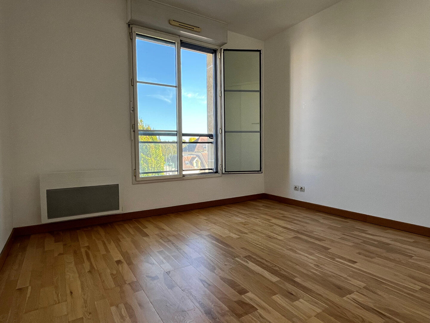 Appartement Maisons-laffitte 3 pièce(s) 62 m2 Appartement Maisons-laffitte 3 pièce(s) 62 m2